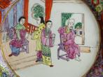 Bord Canton China Chinese porselein scene met 4 figuren, Ophalen of Verzenden