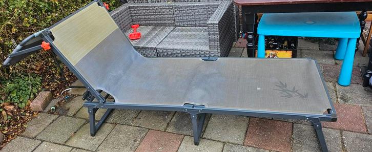 Human Comfort ligbed in draagtas, Tuin en Terras, Ligbedden, Gebruikt, Kunststof, Inklapbaar, Verstelbaar, Ophalen