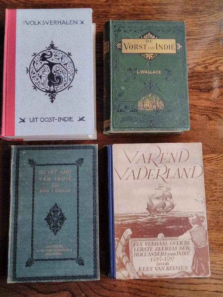 Indië boeken 4 stuks, Antiek en Kunst, Antiek | Boeken en Bijbels, Ophalen of Verzenden