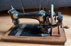 Naaimachine antiek, mooi om neer te zetten, Ophalen