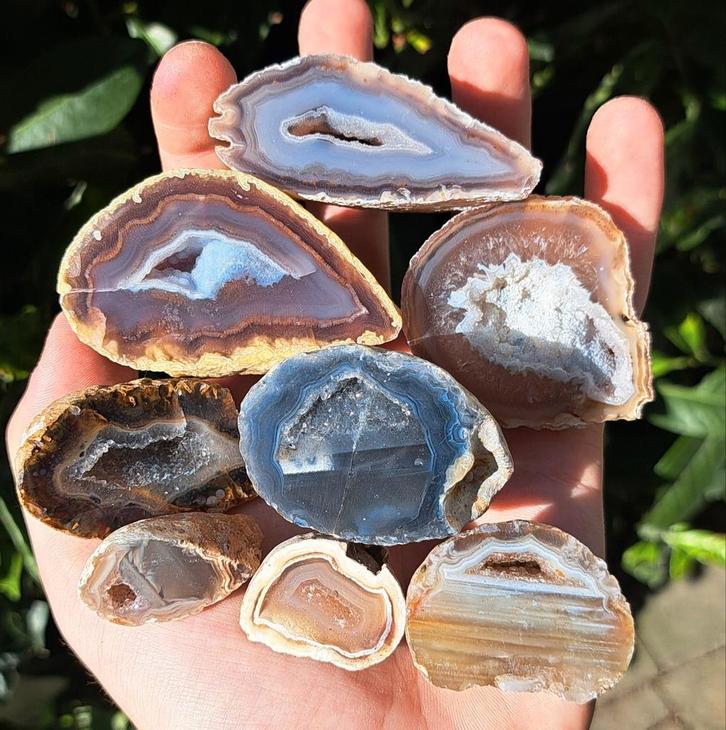 Agaatgeodes edelstenen Agaatgeode edelsteen verzameling, Verzamelen, Mineralen en Fossielen, Ophalen of Verzenden