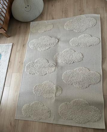 Kindervloerkleed Wolkjes beschikbaar voor biedingen