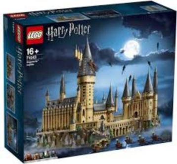 NIEUW IN DOOS - LEGO Harry Potter Kasteel Zweinstein 71043 beschikbaar voor biedingen