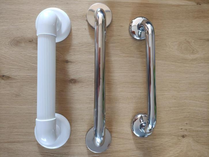 3 Wandbeugels  voor extra houvast in toilet en douche e.d., Diversen, Verpleegmiddelen, Zo goed als nieuw, Ophalen of Verzenden