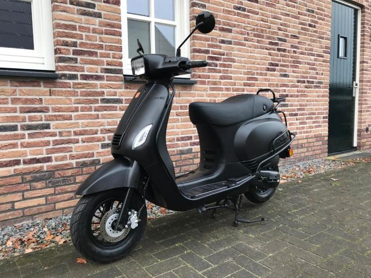 LA SOURIS SOURINI 45KM 2023 GTS TOSCANA BTC RIVA AGM VX VX50, Fietsen en Brommers, Scooters | Overige merken, Gebruikt, Maximaal 45 km/u