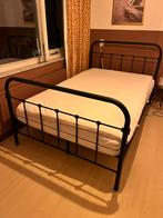 Twijfelaar bed Leenbakker + matras en topper, Huis en Inrichting, Slaapkamer | Bedden, Ophalen, Gebruikt, Zwart, Twijfelaar