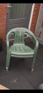 2 groene kunststof tuinstoelen, Ophalen, Kunststof, Gebruikt, Twee