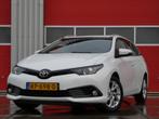 Toyota Auris Touring Sports 1.2T Dynamic/ lage km/ zeer mooi, Te koop, Benzine, Gebruikt, 56 €/maand