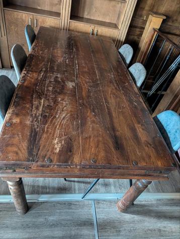 Robuuste Houten Eettafel - 210x100cm beschikbaar voor biedingen