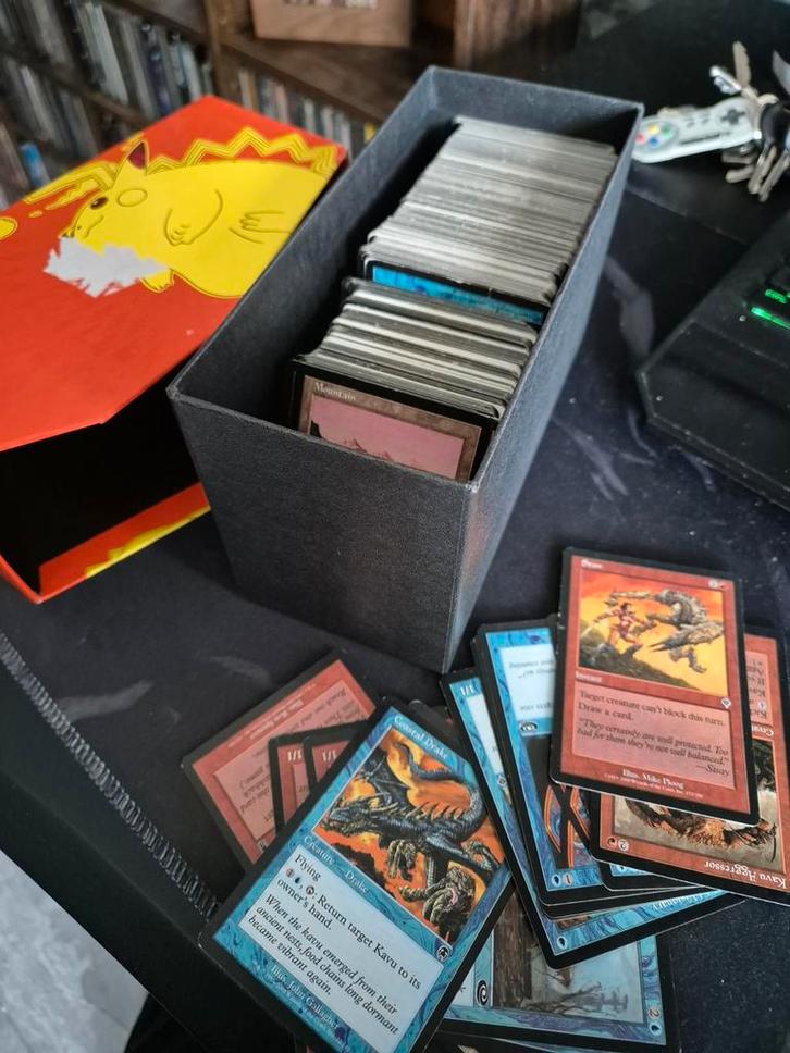 Doos met Magic: The Gathering Kaarten (400+), Hobby en Vrije tijd, Verzamelkaartspellen | Magic the Gathering, Ophalen of Verzenden