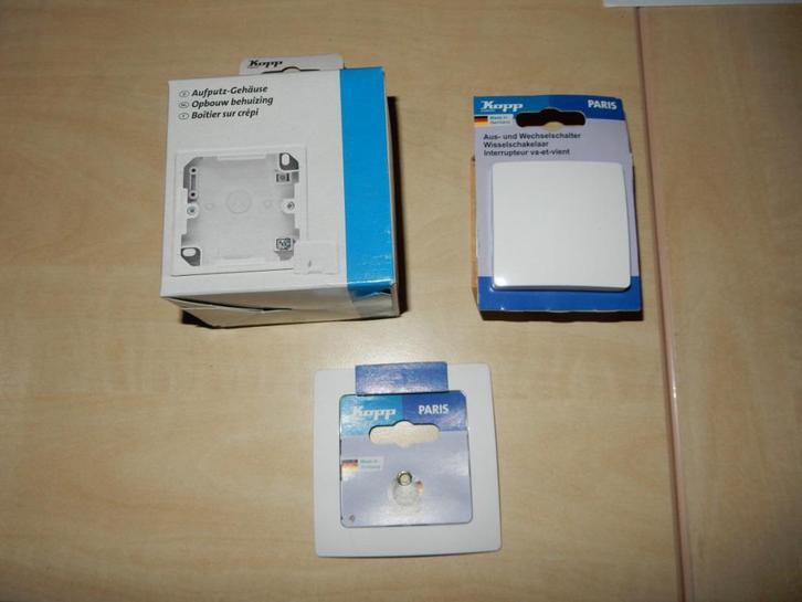 Opbouw schakelaar set wit Kopp - Paris, Doe-het-zelf en Verbouw, Elektra en Kabels, Nieuw, Schakelaar, Ophalen of Verzenden