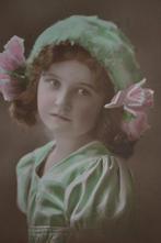 belgie 1914 2 kaarten portret meisje met hoed bloemen, Ophalen, Voor 1920, Gelopen, Sterren en Beroemdheden