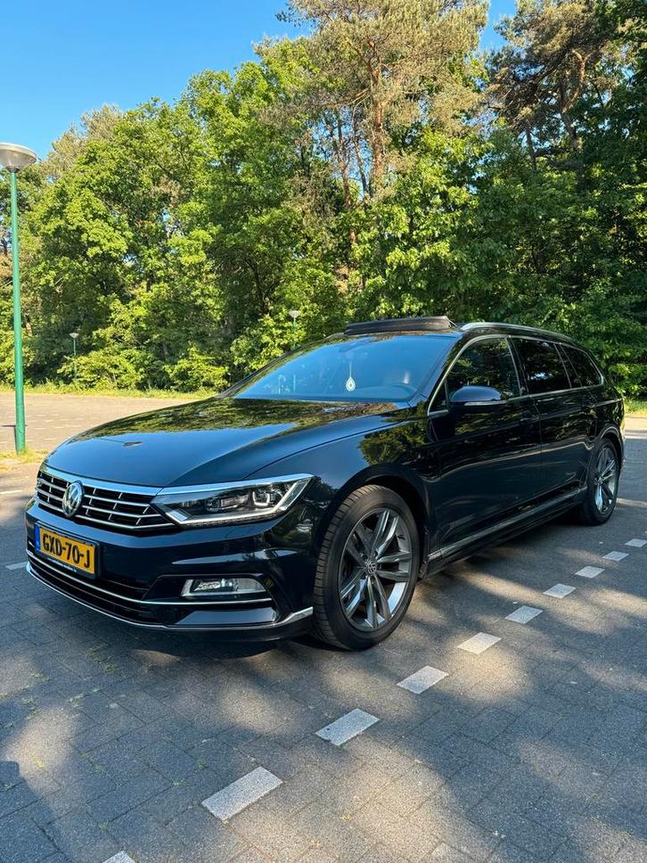VW Passat 2.0 TDI DSG | 3x R-Line | Pano | Massage | VOL Opt, Auto's, Volkswagen, Bedrijf, Passat, 360° camera, ABS, Achteruitrijcamera
