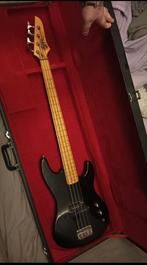 Bass gitaar, Muziek en Instrumenten, Ophalen, Zo goed als nieuw
