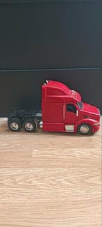 Rode vrachtauto model, Hobby en Vrije tijd, Modelauto's | 1:50, Ophalen of Verzenden, Zo goed als nieuw, Bus of Vrachtwagen