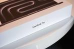 MacBook Pro 16inch in de originele verpakking - universiteit, MacBook Pro, 2 tot 3 Ghz, Qwerty, 512 GB