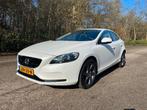 Volvo V40 T3 / 2014 / 103dkm / Navi / PDC / Cruise / 17" TOP, Voorwielaandrijving, Zwart, 4 cilinders, 150 pk