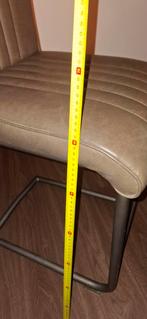 2, zo goed als nieuwe barkrukken - Zithoogte 60cm, Ophalen, Zo goed als nieuw, Twee