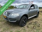 Volkswagen Touareg 3.2 V6 AUT. LEER NAVI PARK SENS. LEES TEK, Automaat, Gebruikt, Zwart, 3189 cc