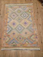 Handgeweven oosterse wollen kelim 187x122