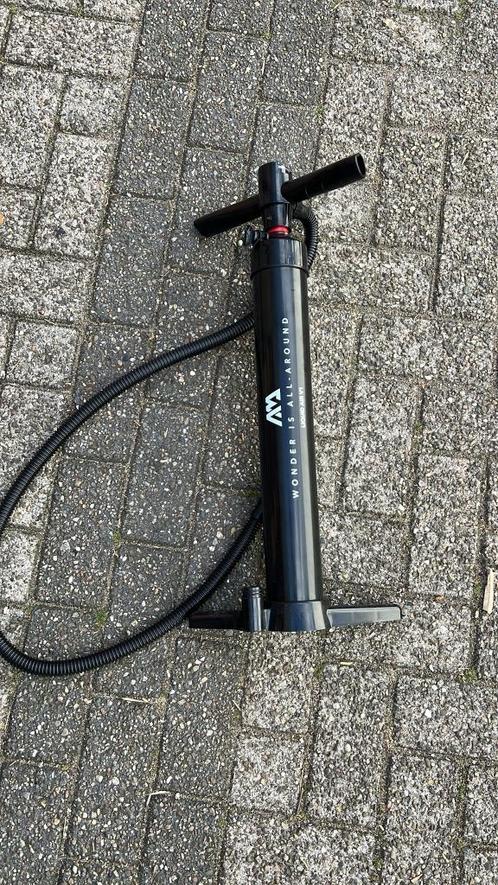 Aqua Marina Liquid Air V1 Double Action Handpomp Zwart, Watersport en Boten, Suppen, Zo goed als nieuw, SUP-accessoire, Ophalen of Verzenden