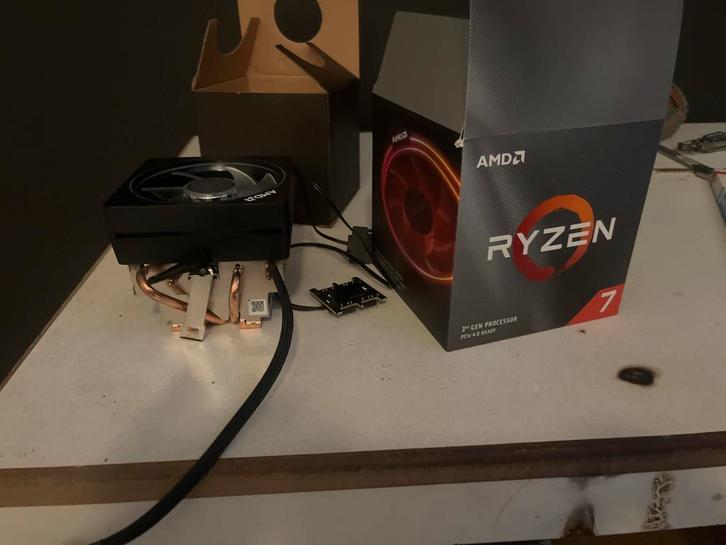 AMD Ryzen 7 3700X Processor, Computers en Software, Processors, Gebruikt, 8-core, 4 Ghz of meer, Ophalen