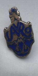 2 pins - Omroepen - AVRO en VARA, Verzamelen, Speldjes, Pins en Buttons, Ophalen of Verzenden, Zo goed als nieuw, Overige onderwerpen