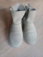 uggs Classic Unlined  maat 39, UGG, Beige, Lage of Enkellaarzen, Ophalen of Verzenden