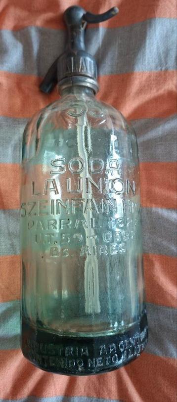 Glazen sifon fles beschikbaar voor biedingen