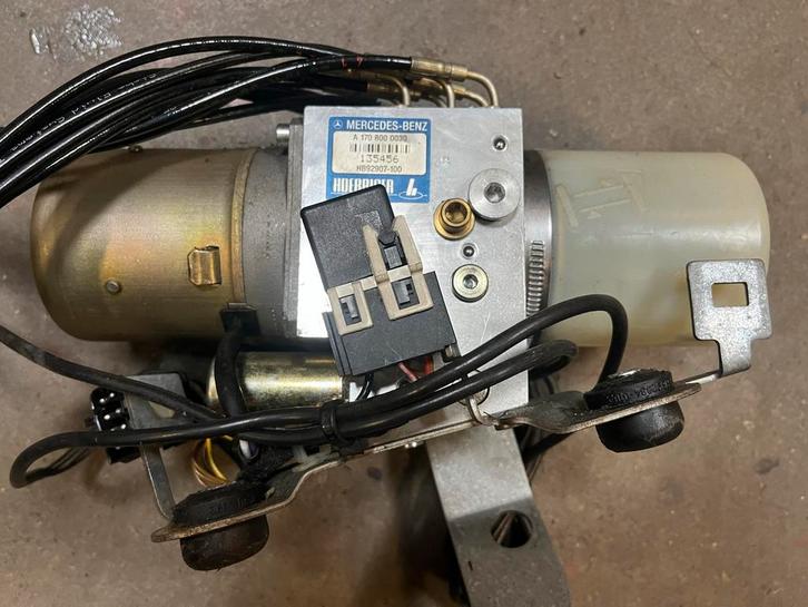 Cabrio Dak Pomp Mercedes SLK 230, Auto-onderdelen, Motor en Toebehoren, Mercedes-Benz, Gebruikt, Ophalen