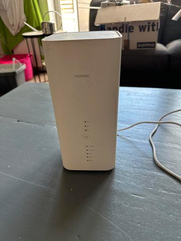 Huawei Router met Modem beschikbaar voor biedingen