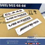 W118 C118 CLA KLASSE CLA45 AMG LOGO SET ZWART ROOD 2023-2026, Ophalen of Verzenden, Gebruikt, Mercedes-Benz