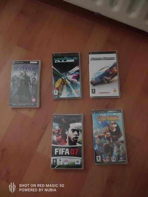 PSP Games & Film - The Matrix, FIFA 07, Wipeout, Ridge Racer, Spelcomputers en Games, Games | Overige, Gebruikt, Avontuur en Actie