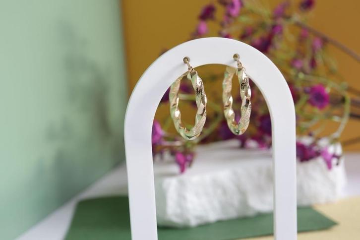 Twisted Meander Hoops | 14 Karaat Gouden Creolen, Sieraden, Tassen en Uiterlijk, Oorbellen, Zo goed als nieuw, Knopjes of Stekers