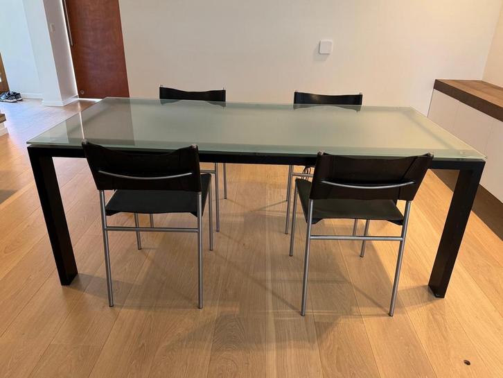 Martin Visser eetkamerstoelen 4x zwart leer, Huis en Inrichting, Tafels | Eettafels, Gebruikt, Minder dan 50 cm, Metaal, Ophalen