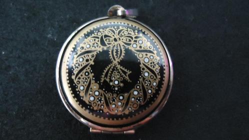 ORIGINELE goud vergulde medaillon hanger van Michaela Frey, Sieraden, Tassen en Uiterlijk, Kettinghangers, Zo goed als nieuw, Overige materialen