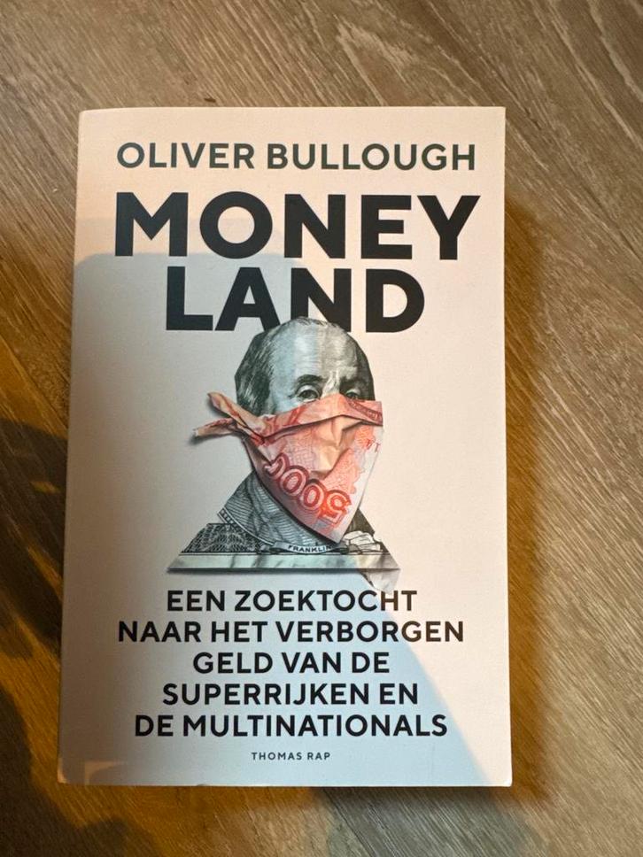 Money Land - Oliver Bullough, Boeken, Politiek en Maatschappij, Nieuw, Politiek en Staatkunde, Wereld, Verzenden
