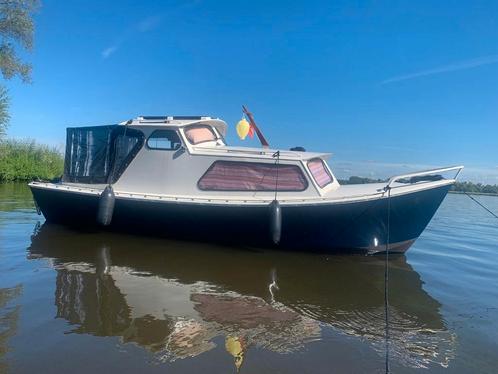 Plantinga kruiser motorboot, Watersport en Boten, Motorboten en Motorjachten, Gebruikt, Staal, 6 tot 9 meter, Benzine, Buitenboordmotor