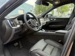 Volvo XC60 2.0 T6 Plug-in hybrid AWD Plus Black Edition Full, Auto's, Automaat, Gebruikt, Euro 6, 4 cilinders