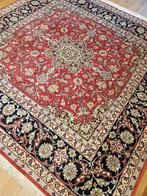 Handgeknoopt perzisch tapijt isfahan 260x244, Info@SlatsAntiek.nl, Crème, Gebruikt, Perzisch