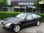 Mercedes-Benz E-klasse Combi 280 Classic - AUTOMAAT - TREKHA, Auto's, Mercedes-Benz, Automaat, Achterwielaandrijving, Gebruikt