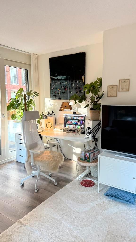 Ikea Thuiswerkplek wit Bekant bureau 160x80, Huis en Inrichting, Bureaus, Zo goed als nieuw, In hoogte verstelbaar, Ophalen
