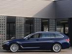 BMW 5-Serie TOURING 530e/ PANORAMADAK/ HEAD-UP/ TREKHAAK/ H&, 1998 cc, Achterwielaandrijving, Gebruikt, 4 cilinders