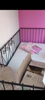 Kinderbed metalen frame, Ophalen, 85 tot 100 cm, Gebruikt, Lattenbodem