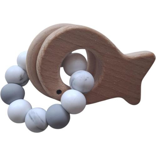 Rammelaar grijs wit - Kraamcadeau - Babyshower - Cadeau, Kinderen en Baby's, Speelgoed | Babyspeelgoed, Nieuw, Rammelaar, Met geluid