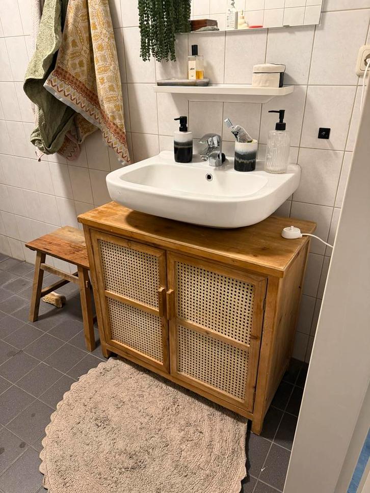 Wastafelmeubel met webbing - Xenos Bandung kast, Huis en Inrichting, Badkamer | Badkamermeubels, Gebruikt, Wastafelkast, Minder dan 100 cm