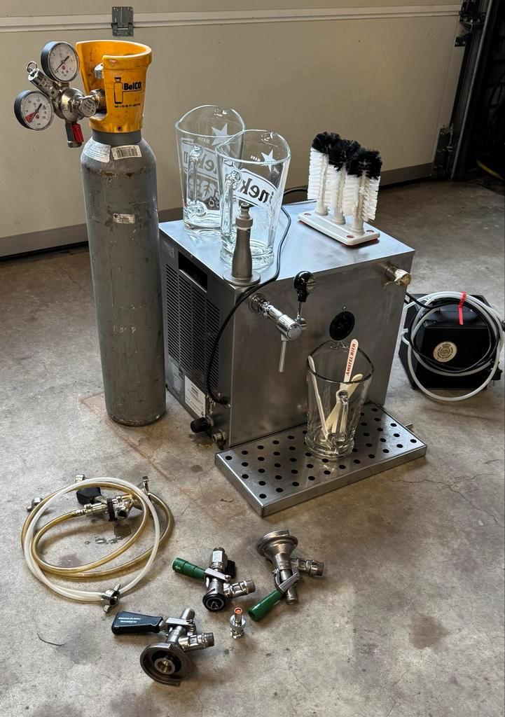Biertap installatie met toebehoren, Zakelijke goederen, Horeca | Keukenapparatuur, Koelen en Vriezen, Gebruikt, Ophalen