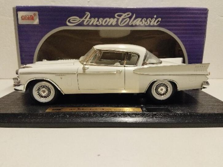 Studebaker Golden Hawk white 1957 Anson metal 1:18 KRD, Hobby en Vrije tijd, Modelauto's | 1:18, Zo goed als nieuw, Auto, Anson