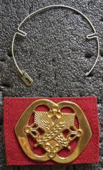 Baretembleem Intendance 11 Zeshoekige schakels, Verzamelen, Verzenden, Landmacht, Nederland, Embleem of Badge