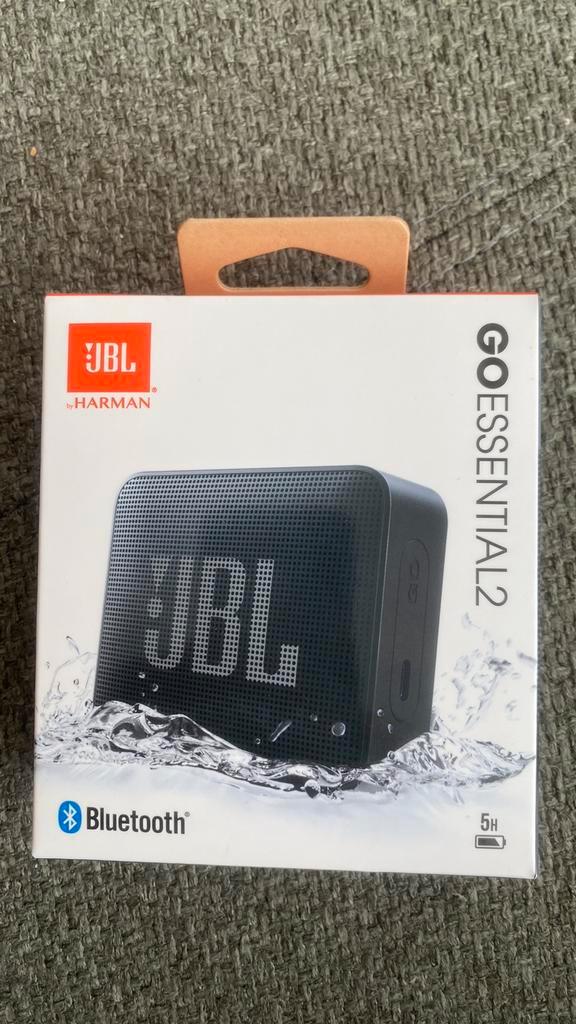 JBL Go essential mini draagbare Bluetooth speaker, Audio, Tv en Foto, Luidsprekers, Nieuw, Overige typen, Minder dan 60 watt, JBL